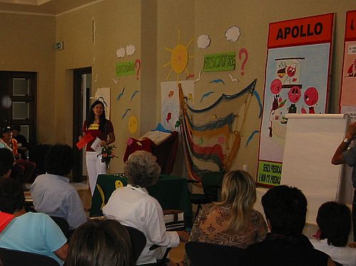 Tanuságtétel közben